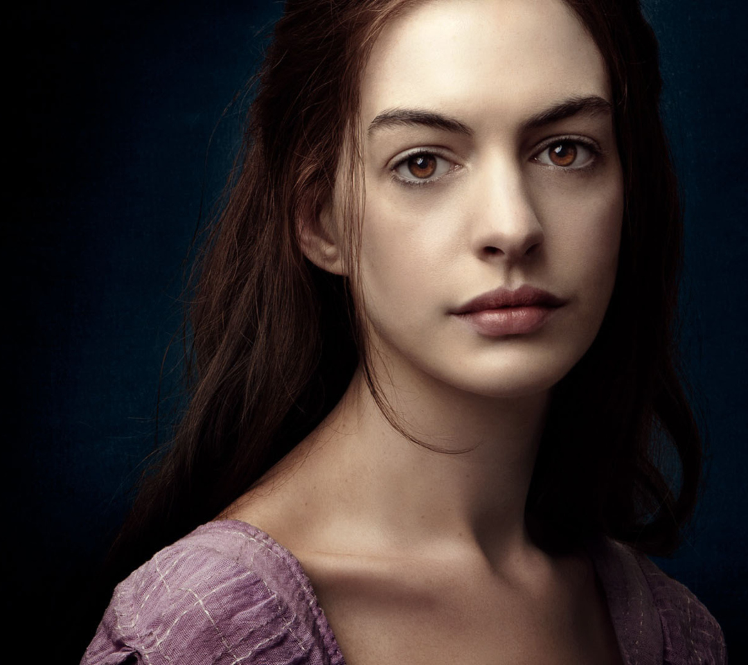 Обои Anne Hathaway In Les Miserables 1080x960
