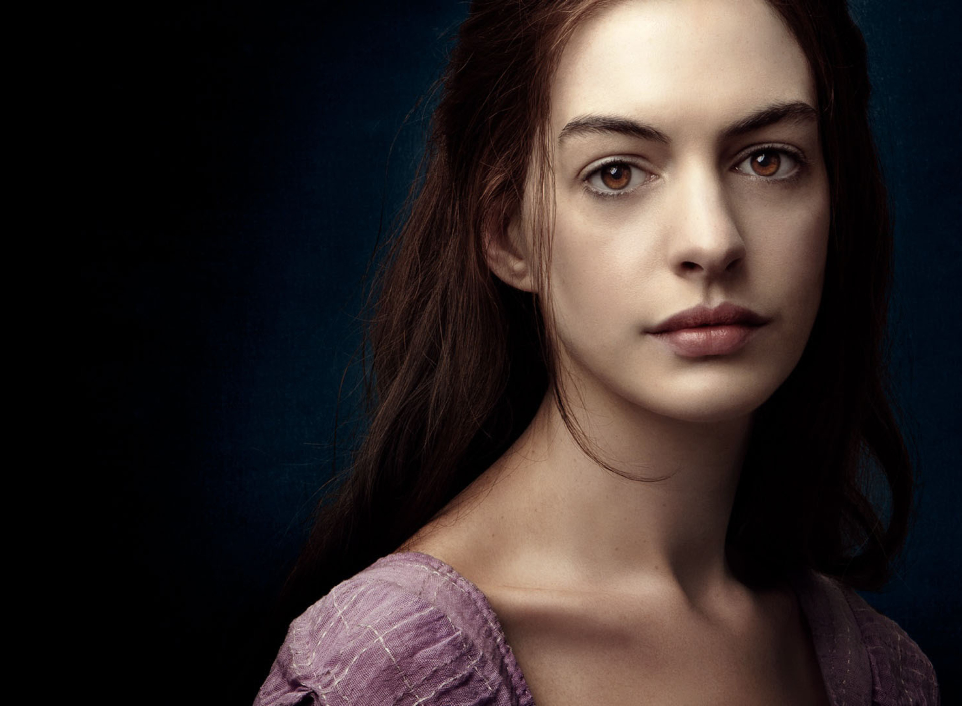 Обои Anne Hathaway In Les Miserables 1920x1408