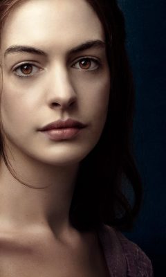 Das Anne Hathaway In Les Miserables Wallpaper 240x400