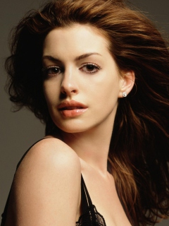Anne Hathaway screenshot #1 240x320