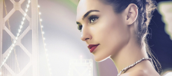 Sfondi Gal Gadot Fan Art 720x320