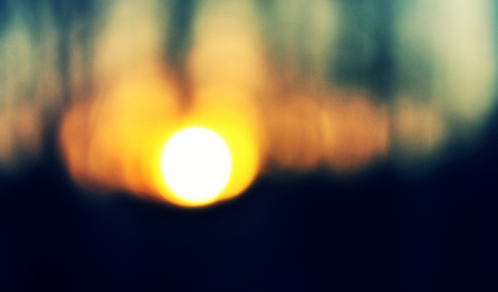 Blurred Sunset wallpaper 1024x600