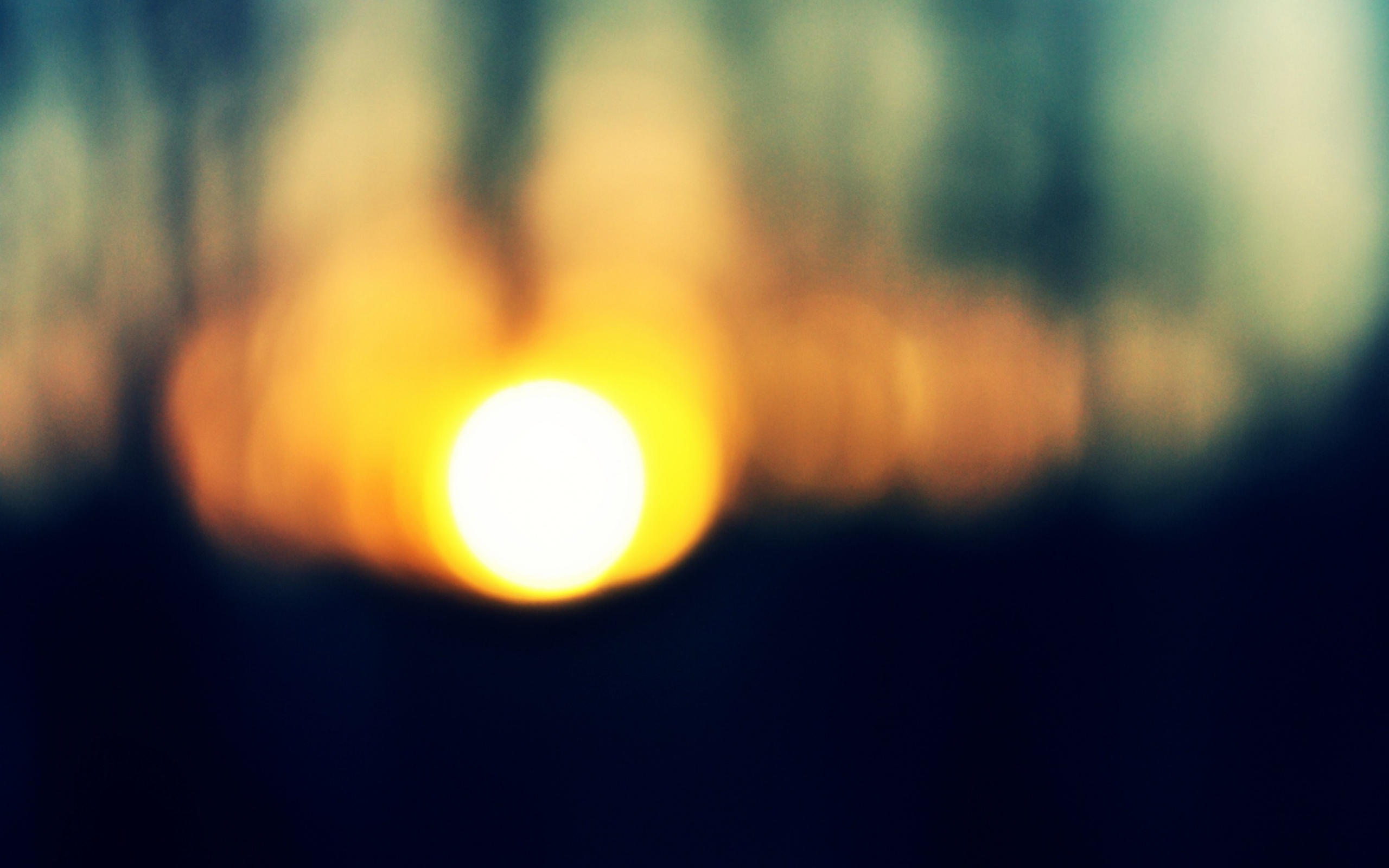 Das Blurred Sunset Wallpaper 2560x1600