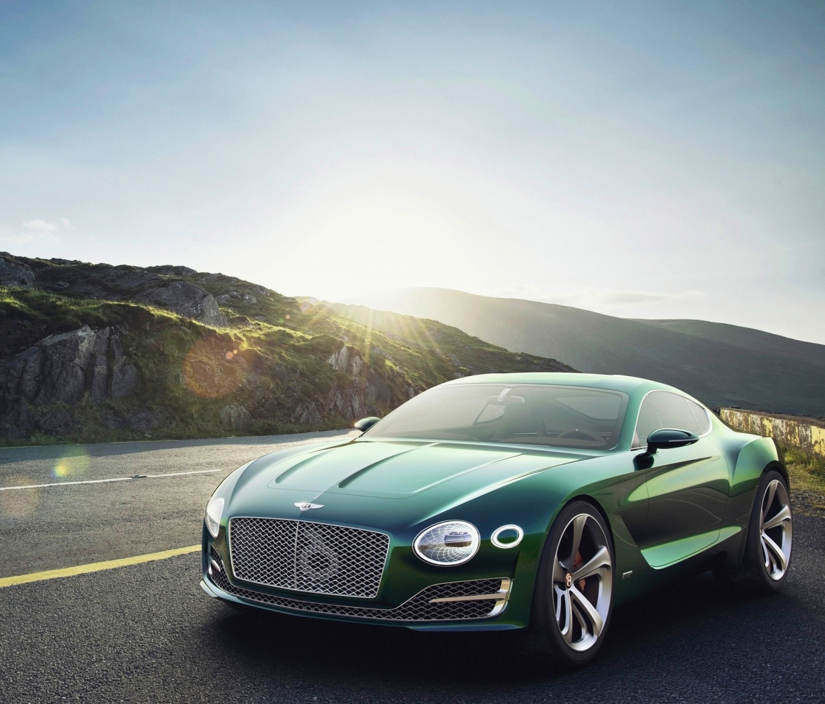 Screenshot №1 pro téma Bentley EXP 10 Speed 6 Concept 1200x1024