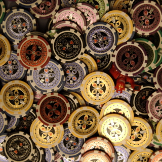 Kostenloses Casino Token Wallpaper für iPad mini