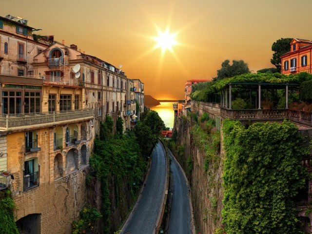 Das Sunrise In Italy Wallpaper 640x480