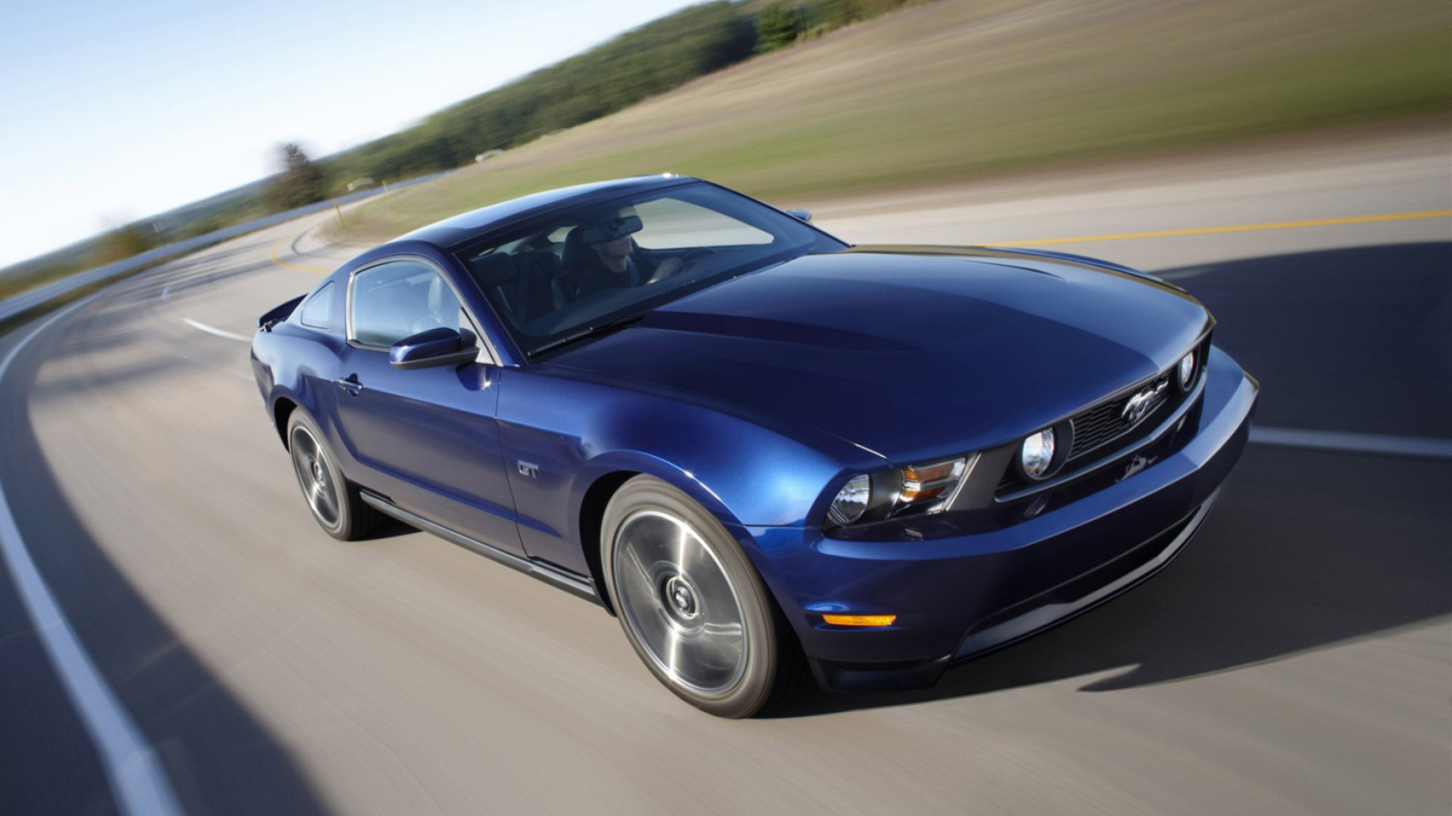 Fondo de pantalla Blue Mustang V8 1600x900