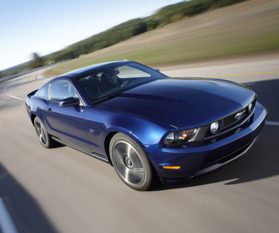 Blue Mustang V8 screenshot #1 960x800