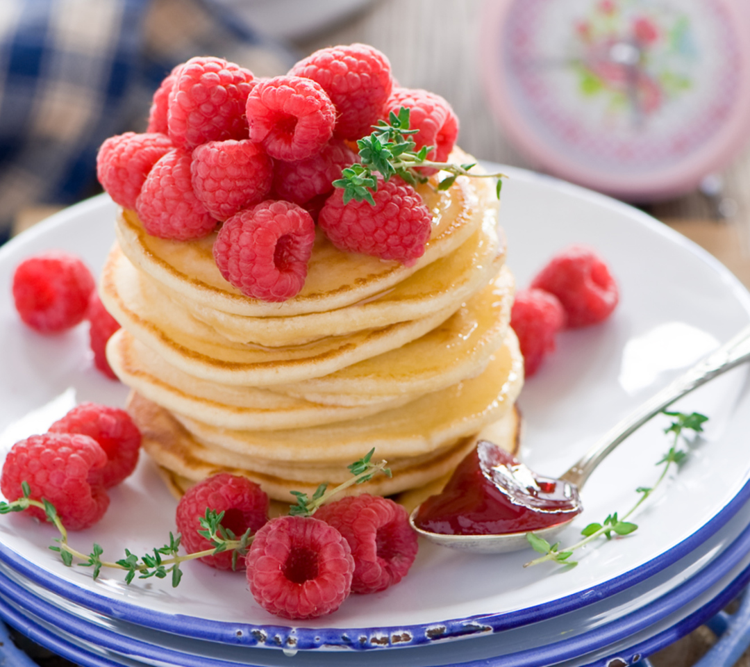 Das Tasty Raspberry Pancakes Wallpaper 1080x960