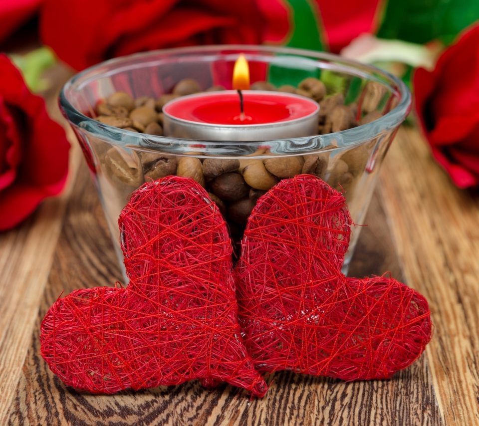 Обои Red Hearts And Candle 960x854