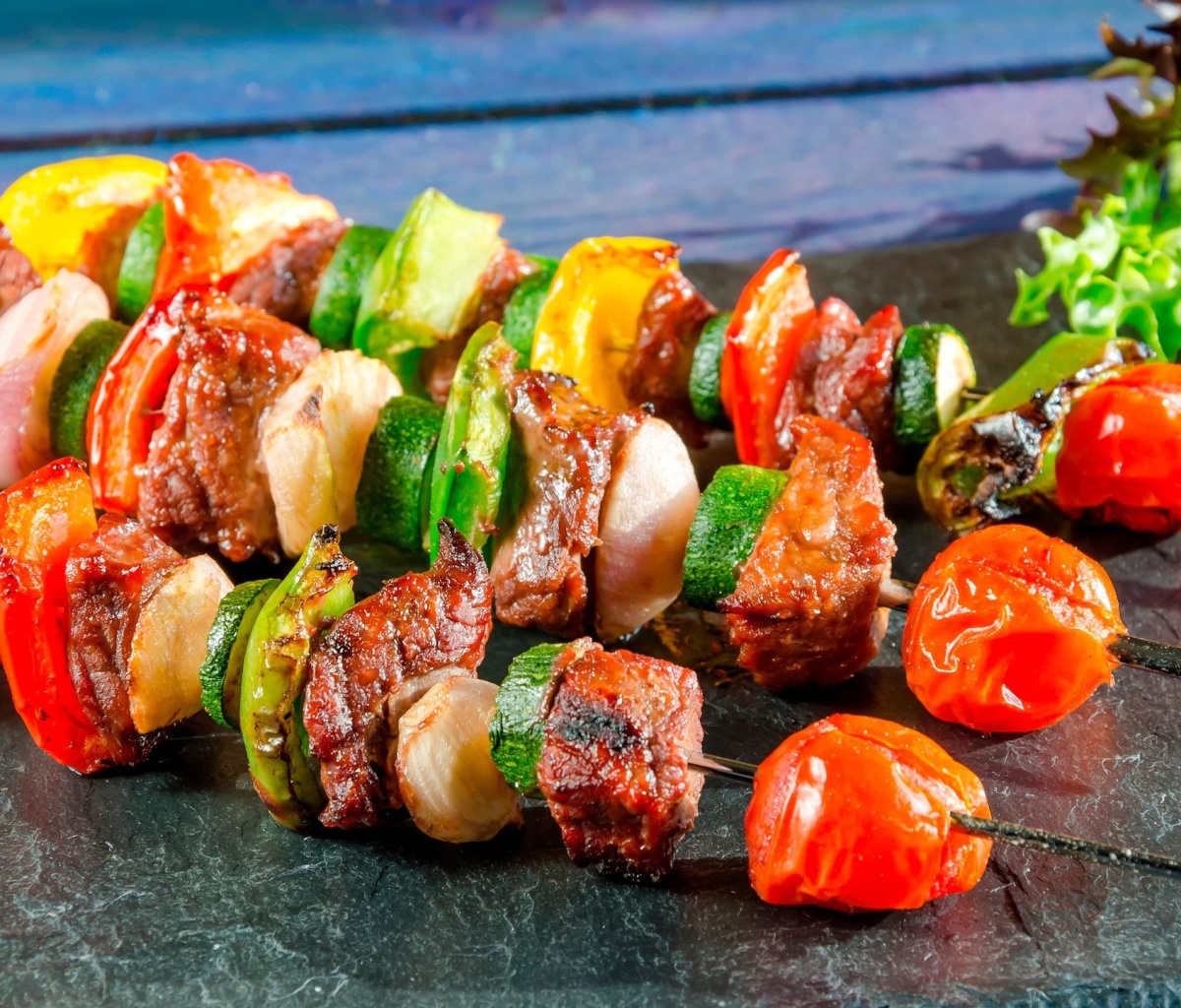 Das Shish kebab barbecue Wallpaper 1200x1024
