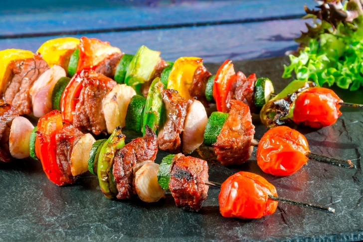 Das Shish kebab barbecue Wallpaper