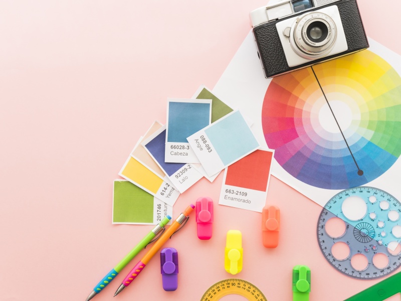 Das Color palette and camera Wallpaper 800x600