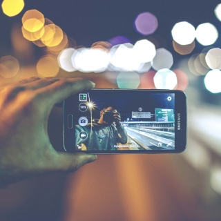 Samsung Selfie - Obrázkek zdarma pro iPad mini