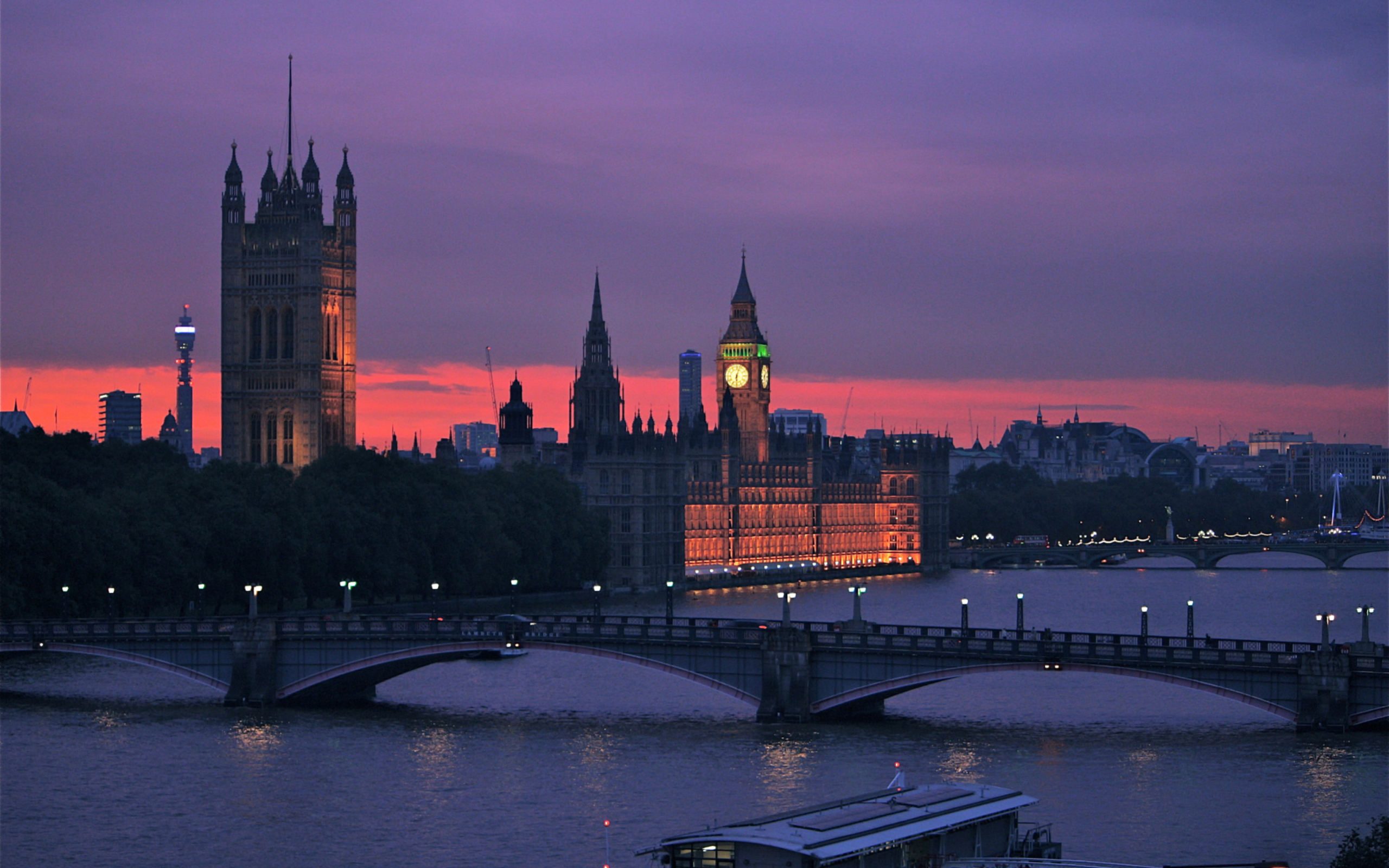 London At Night screenshot #1 2560x1600