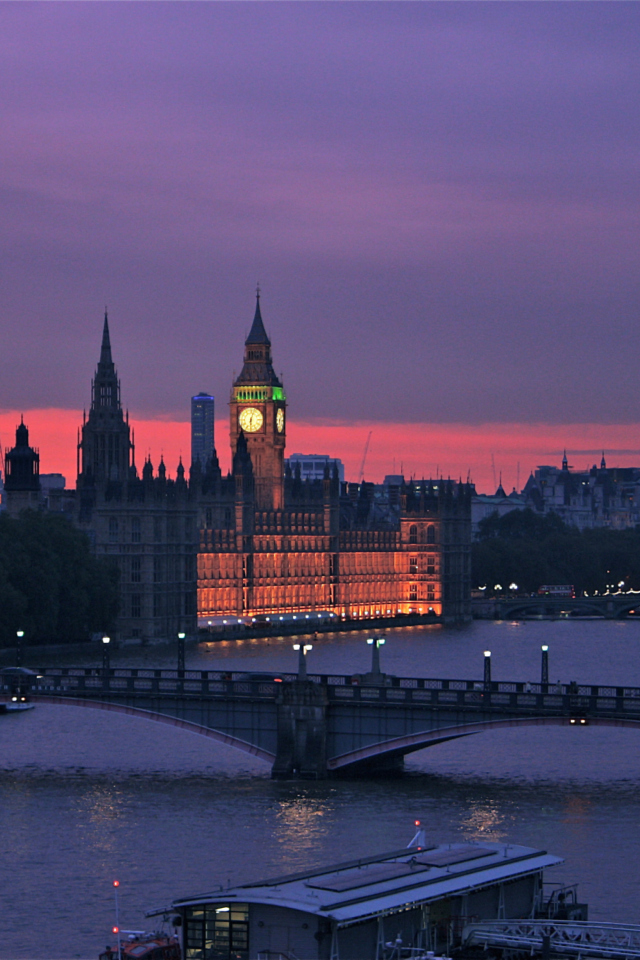 Sfondi London At Night 640x960