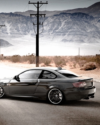 BMW M3 E92 Background for 240x320