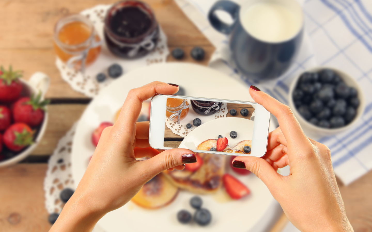 Обои Cake for Instagram 1440x900