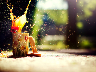 Fondo de pantalla Coffee splashes bokeh 320x240