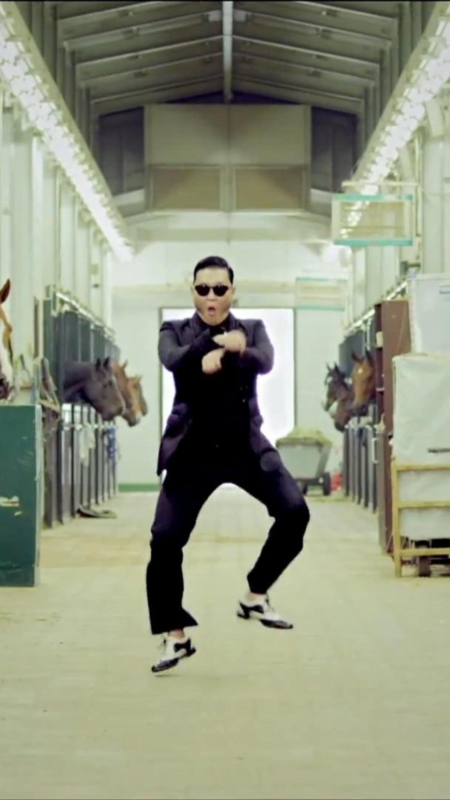 Fondo de pantalla Gangnam Style Dancing 640x1136