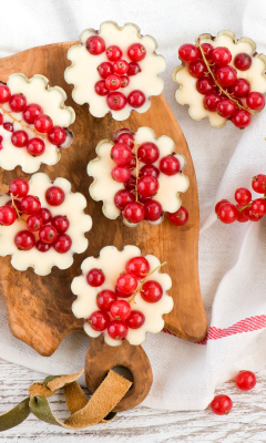 Red Currant Dessert wallpaper 240x400