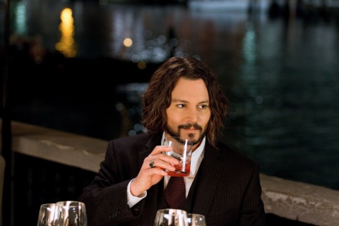 Johnny Depp - Tourist Movie wallpaper 480x320