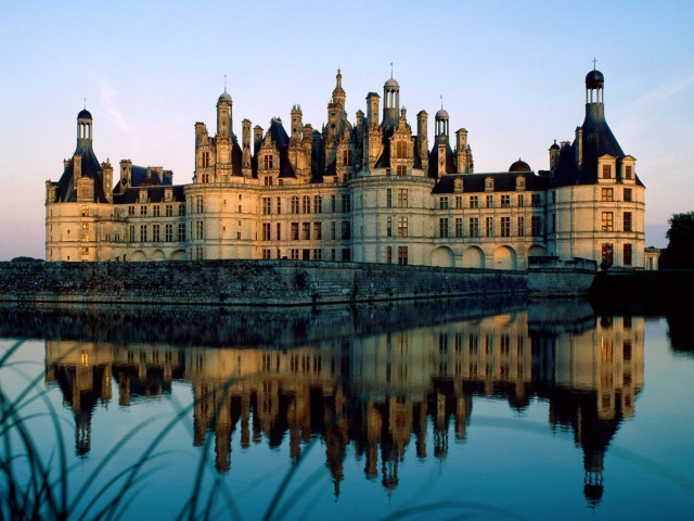 Обои Chateau de Chambord France 640x480