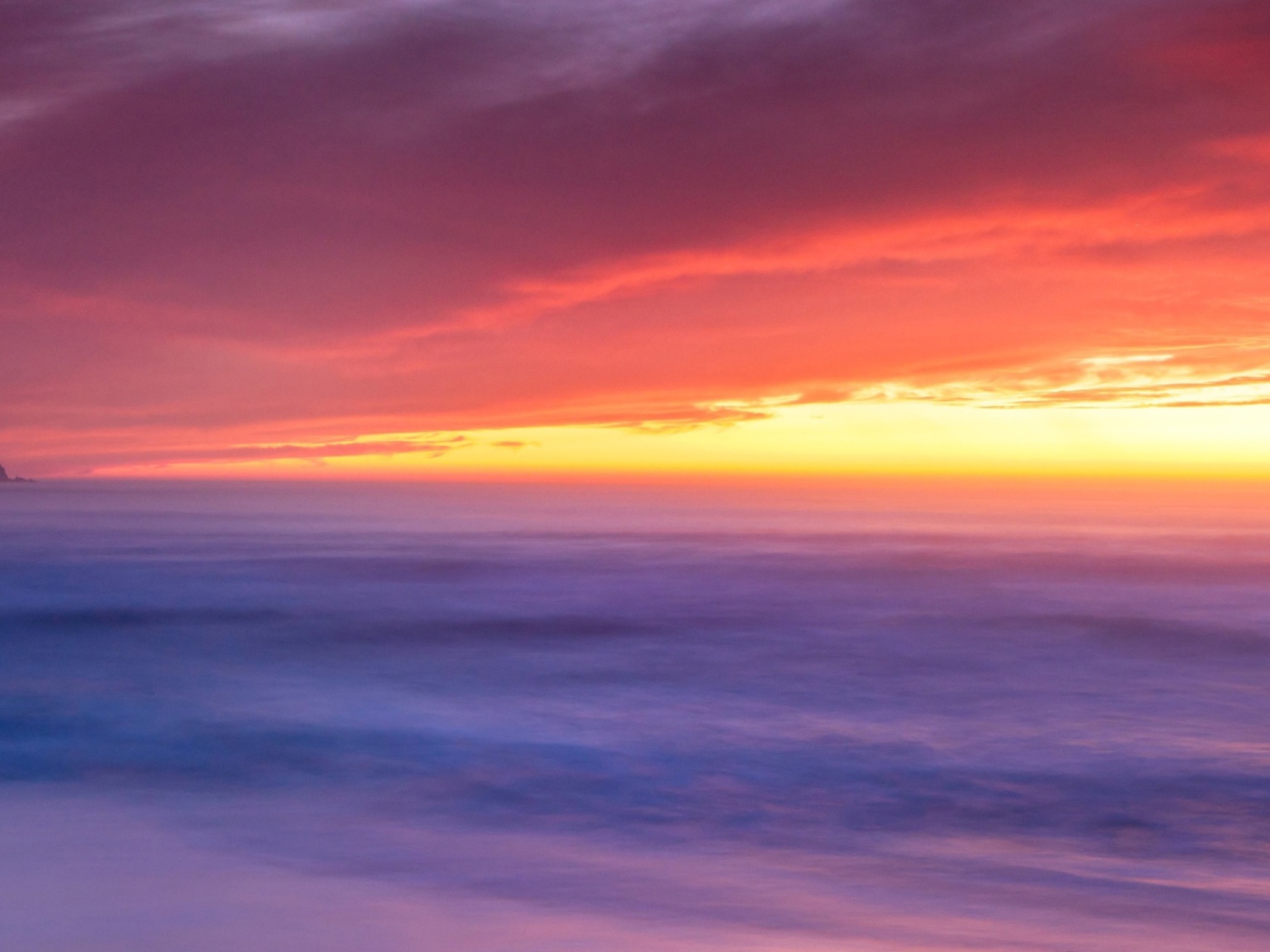 Screenshot №1 pro téma Sunset On The Beach 1400x1050