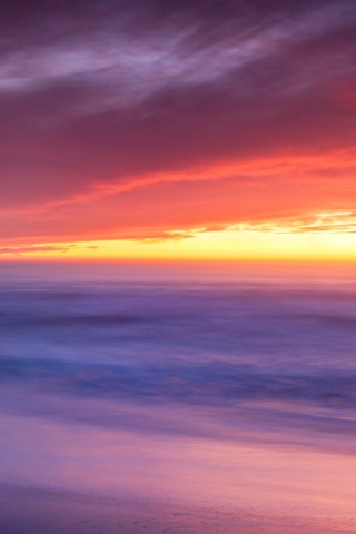 Das Sunset On The Beach Wallpaper 320x480