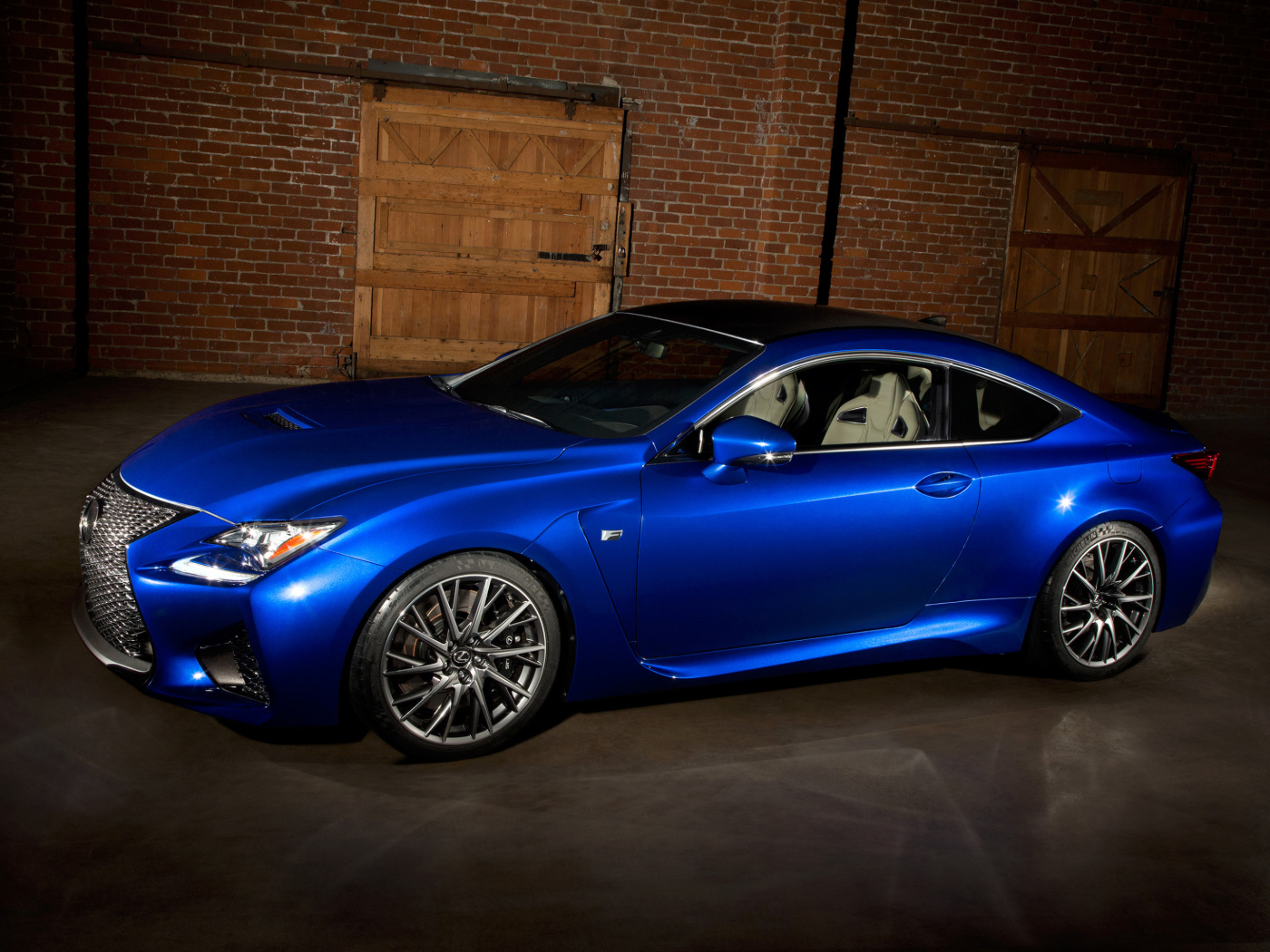 Lexus RC F wallpaper 1400x1050