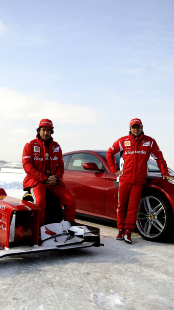 Обои Fernando Alonso in Ferrari 360x640