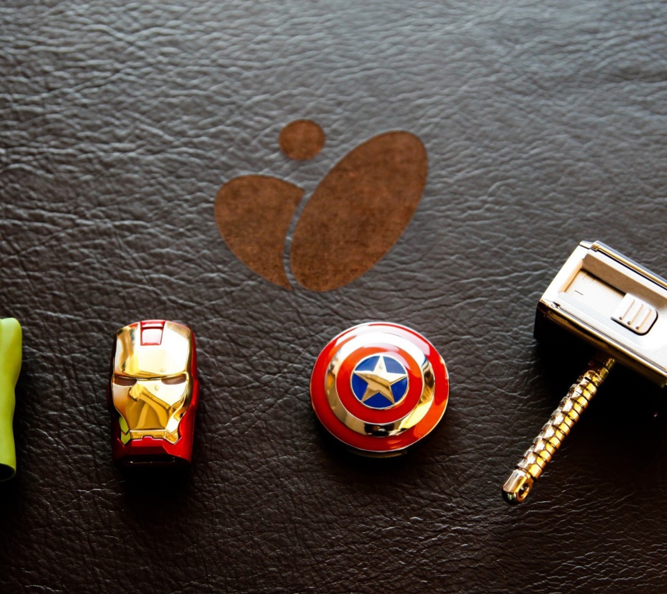 Fondo de pantalla Avengers USB Flash Drives 960x854