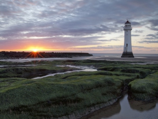 Das Lighthouse Landscape Wallpaper 320x240