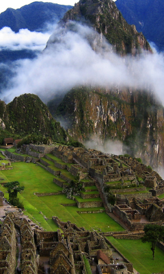 Обои Machu Picchu 240x400