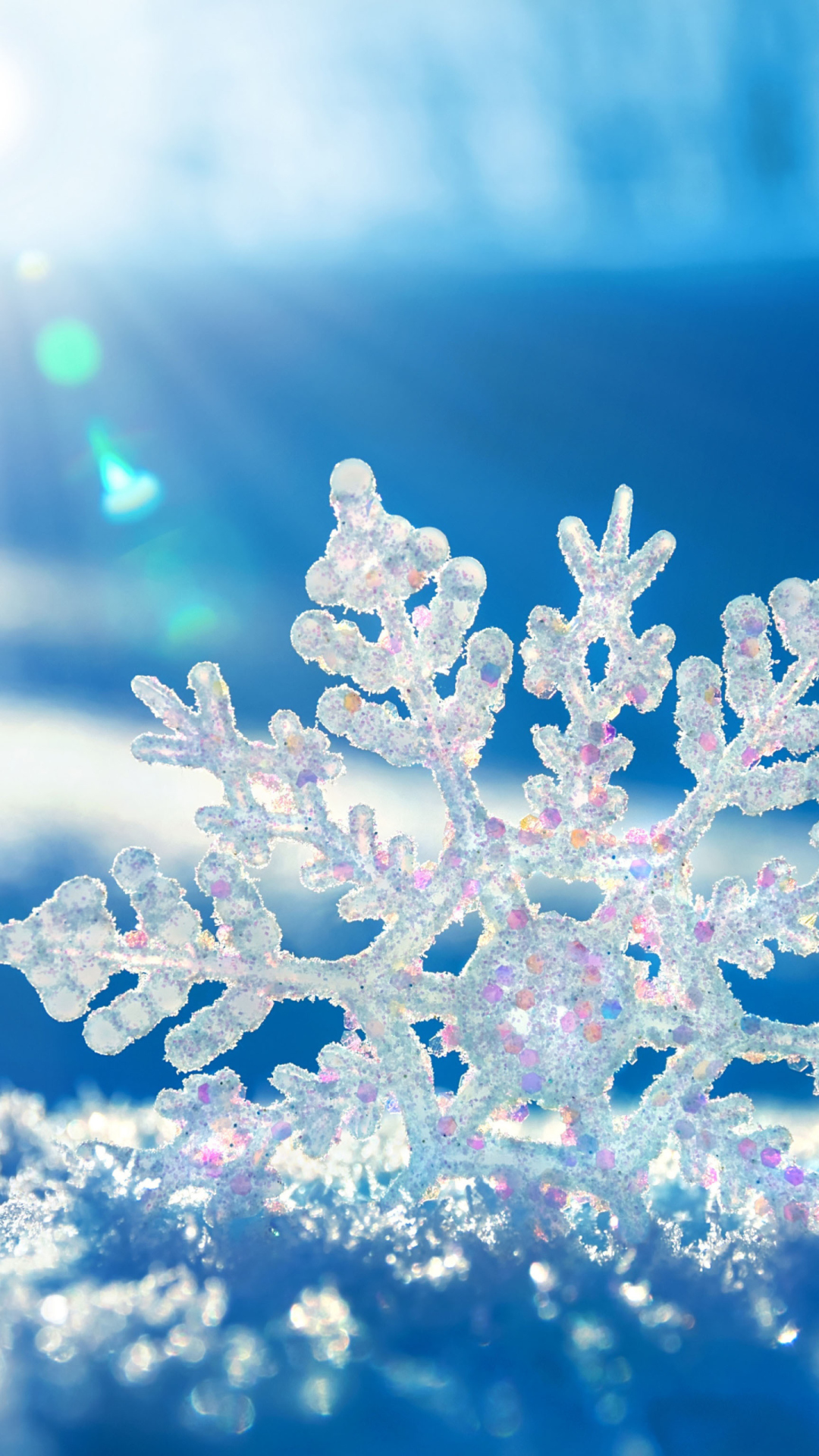 Sfondi Snowflake In Sunlight 1080x1920