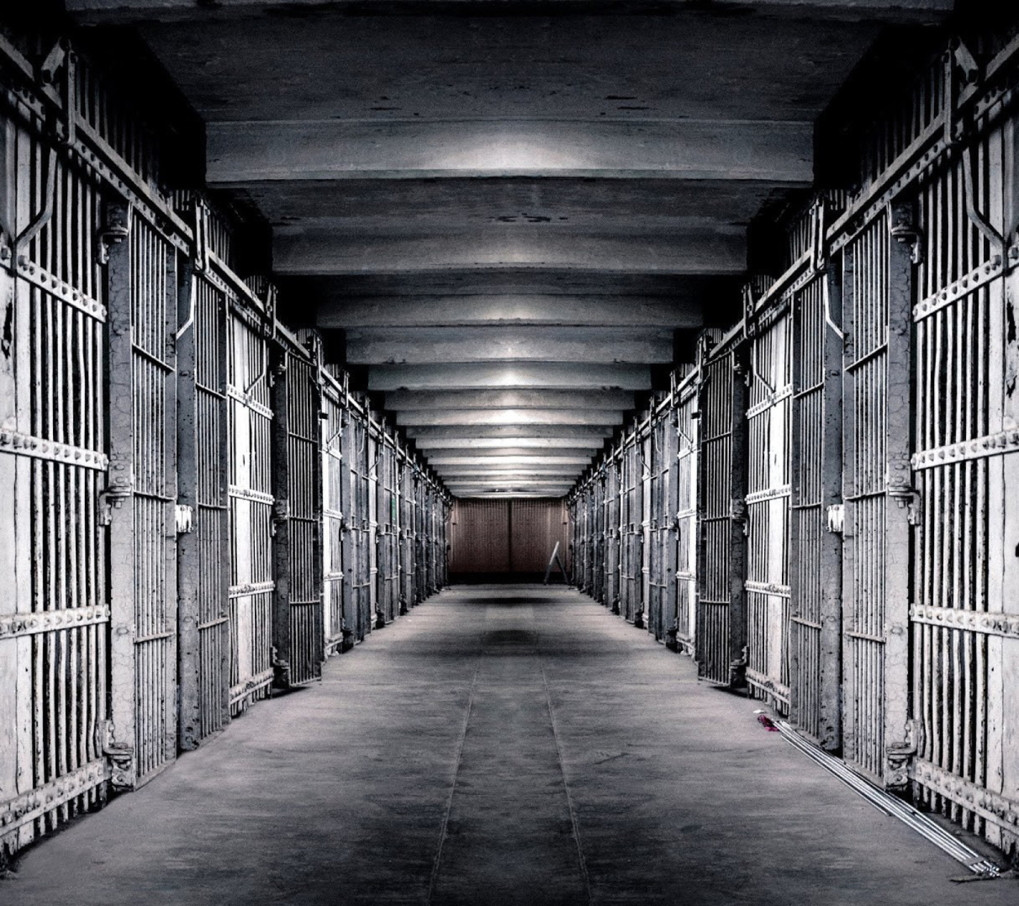 Обои Inside in Alcatraz Prison 1440x1280