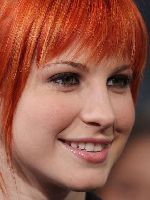 Hayley Williams screenshot #1 480x640