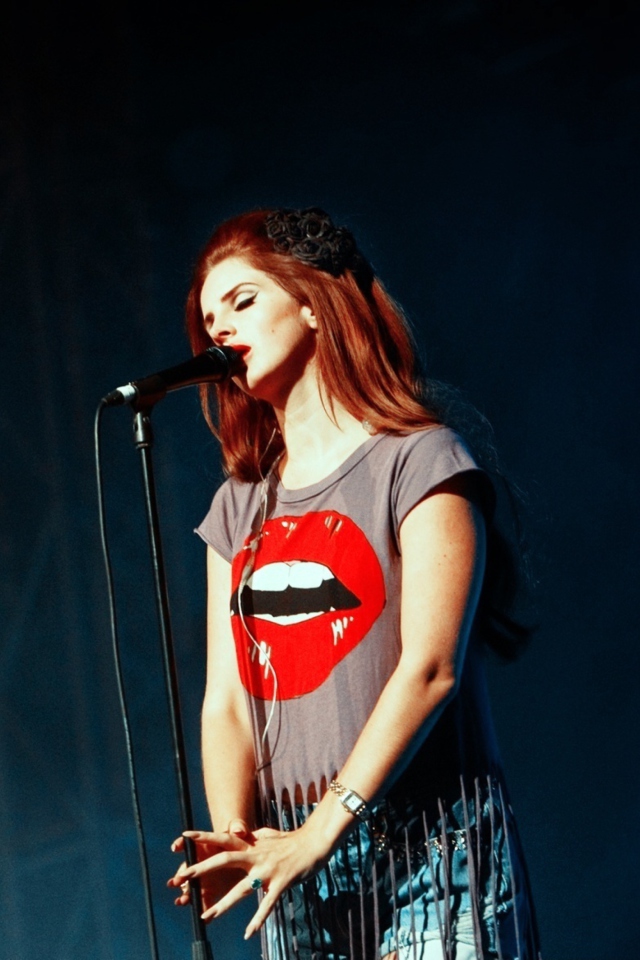 Das Lana Del Rey Famous Singer Wallpaper 640x960