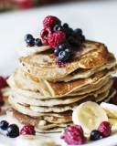 Screenshot №1 pro téma Pancakes With Sweet Berries 128x160
