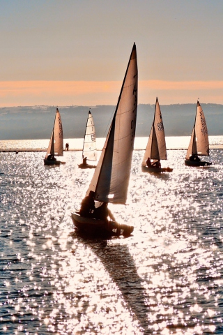 Sfondi Sailing Boats 320x480