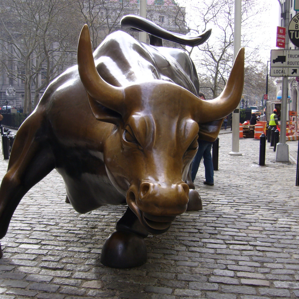 The Wall Street Bull wallpaper 1024x1024