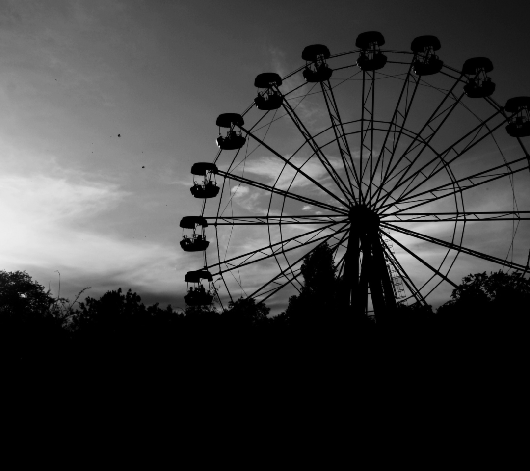 Das Ferris Wheel In Black And White Wallpaper 1080x960