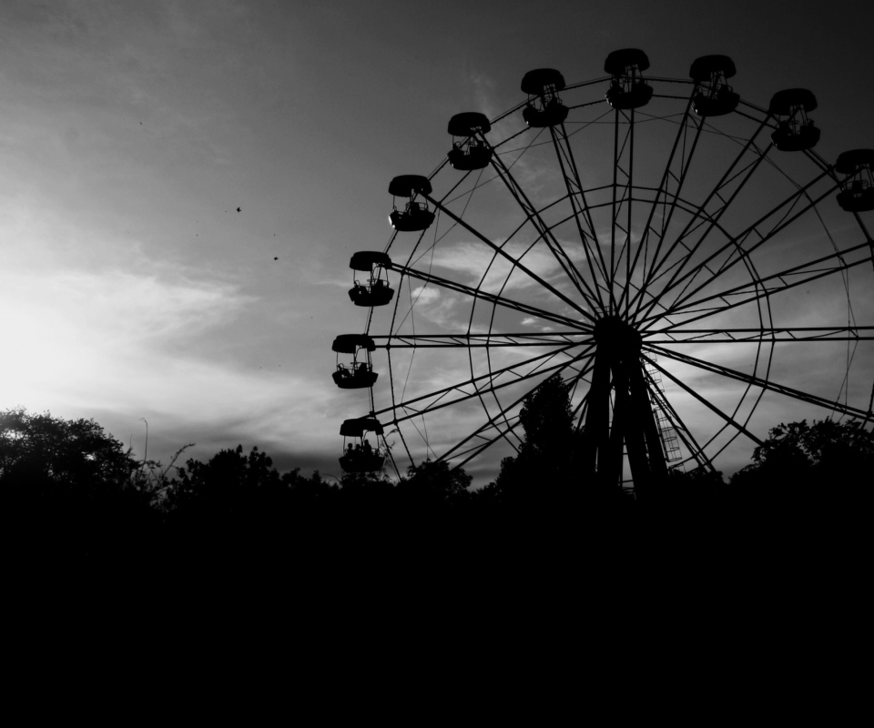 Das Ferris Wheel In Black And White Wallpaper 960x800