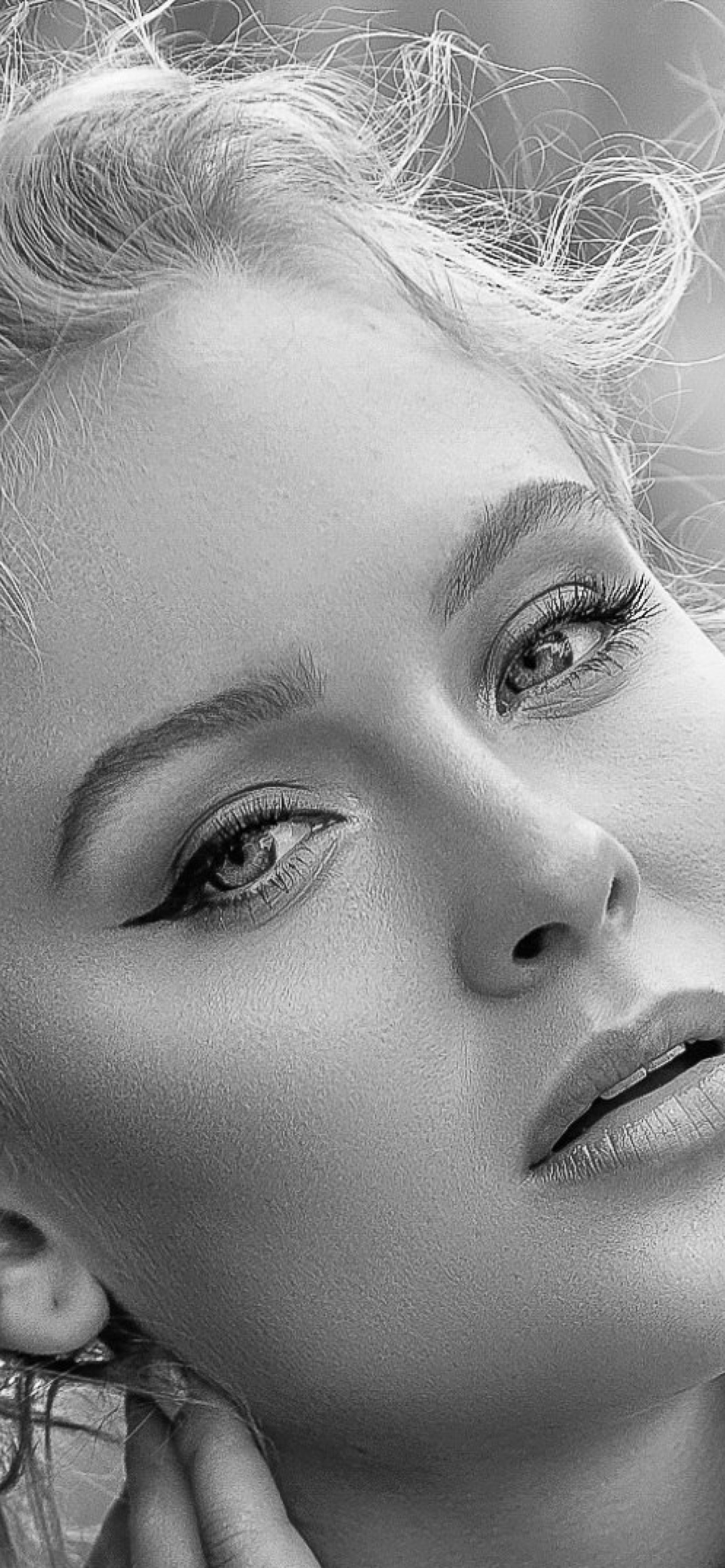 Zara Larsson Swedish singer screenshot #1 1170x2532