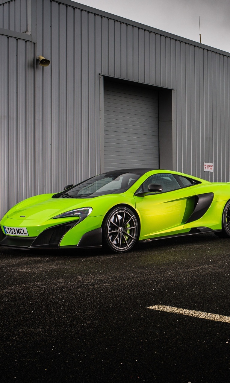 Fondo de pantalla McLaren 675LT 768x1280