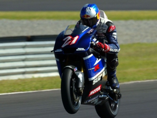 Das Racing Bike Suzuki Wallpaper 320x240