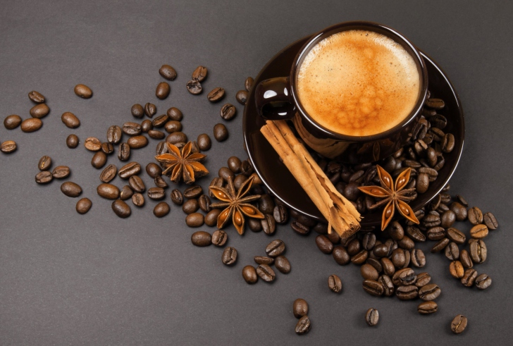Das Cinnamon And Star Anise Coffee Wallpaper