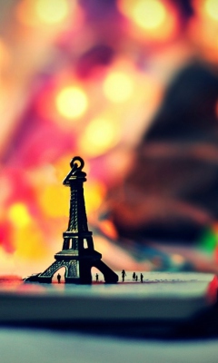 Das Little Eiffel Tower And Bokeh Lights Wallpaper 240x400
