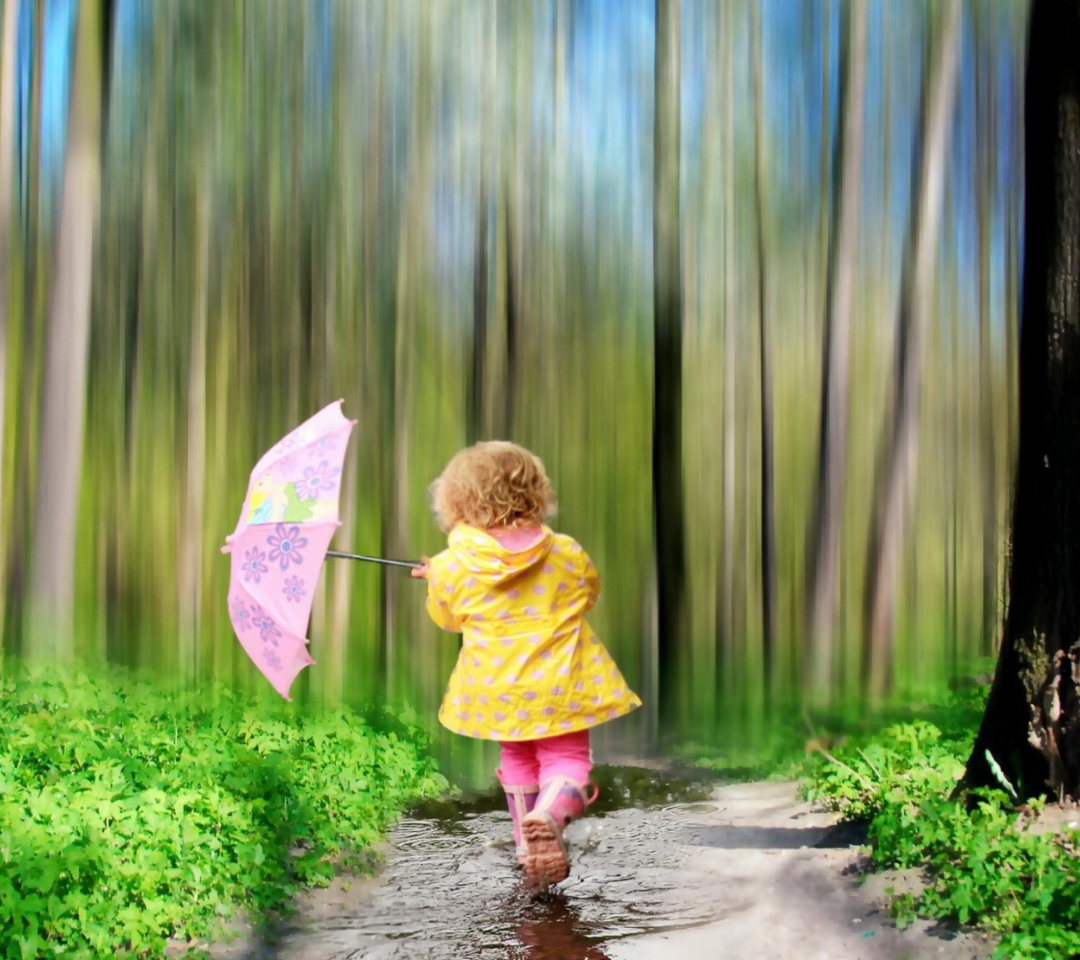 Child With Funny Pink Umbrella wallpaper 1080x960