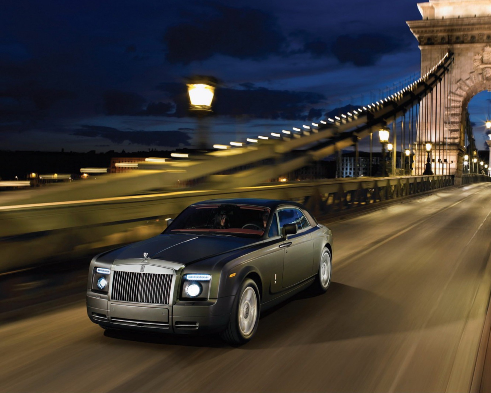 Rolls Royce Phantom Coupe wallpaper 1600x1280